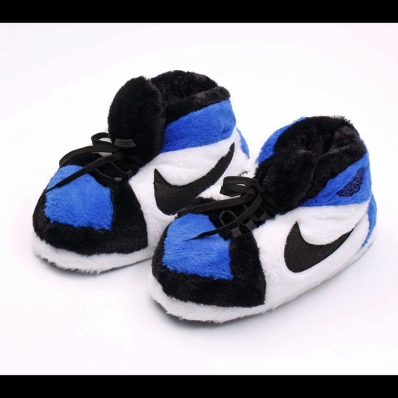 Nike dunk slippers brand new unisex one size fits all kids ages 10-17 te… - Picture 1 of 8